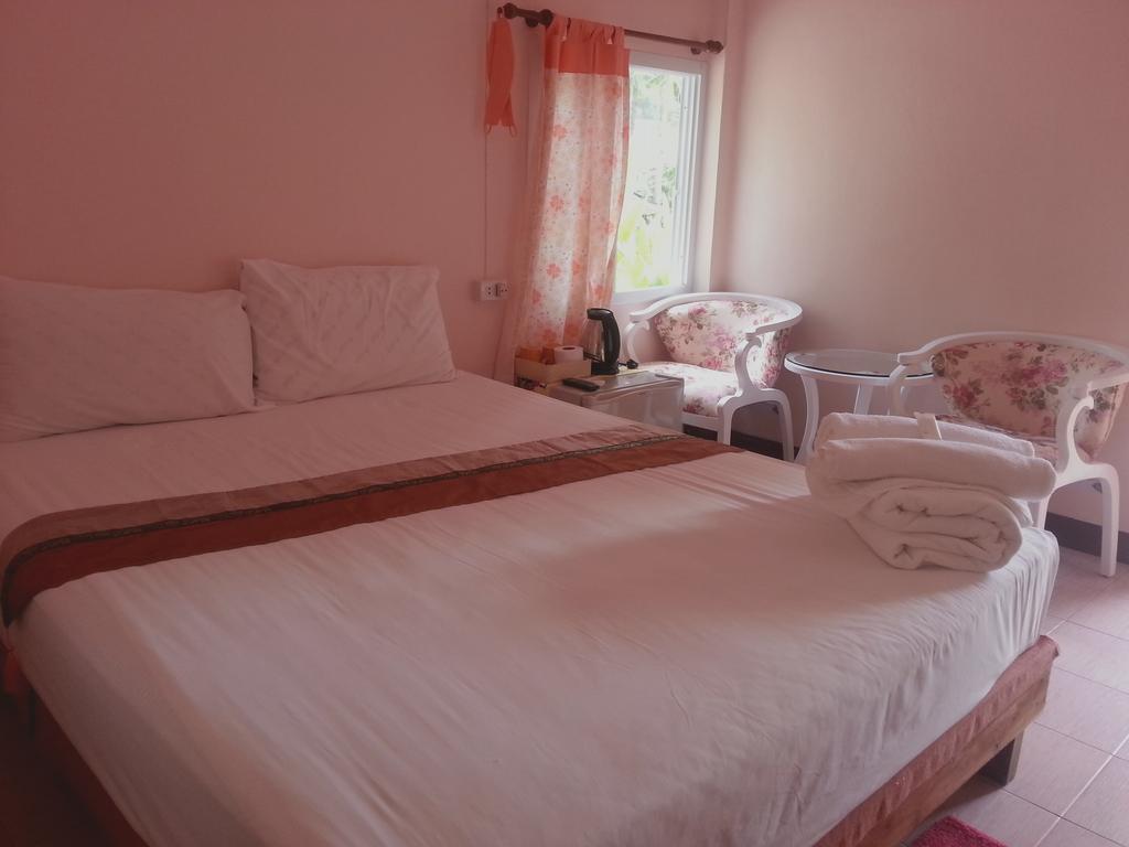 บ้านสนมณีโฮมสเตย์ Bansonmanee Homestay Khanom Room photo