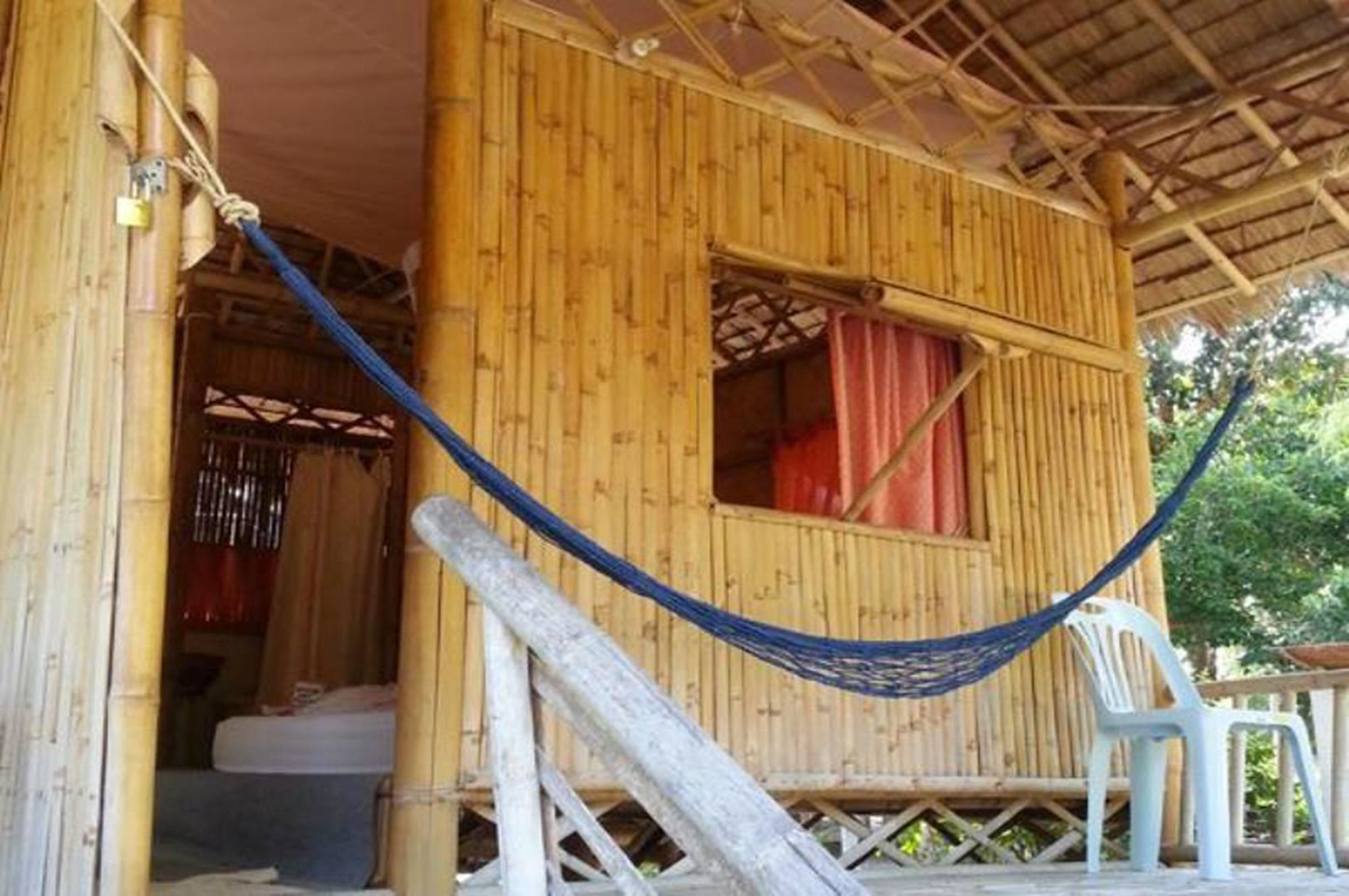 บ้านสนมณีโฮมสเตย์ Bansonmanee Homestay Khanom Exterior photo